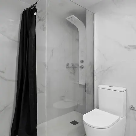 Apartment Cozy Flat With Terrace & Pool In Golden Mile