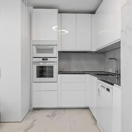 Cozy Flat With Terrace & Pool In Golden Mile Apartment Marbella